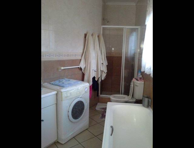 3 BEDROOM HOUSE FOR SALE IN DALPARK EXT 1